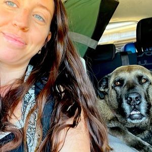 Meet your Posher, Camilla